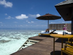 Water Suite Villa - Example of a water villa with direct sea access and large living area leaves no wishes unfulfilled.