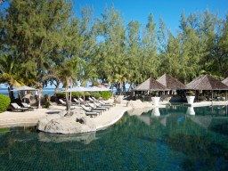 Pool area of the LUX - Relax by the pool and let yourself have a good time.