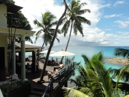 Blick von der Ocean View Bar in Richtung Silhouette Island.