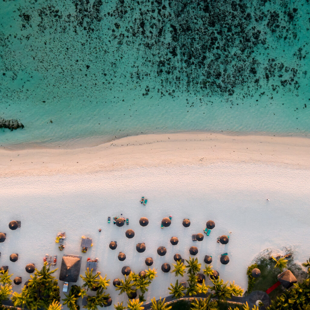 Mauritius_Sandbeach_Droneview